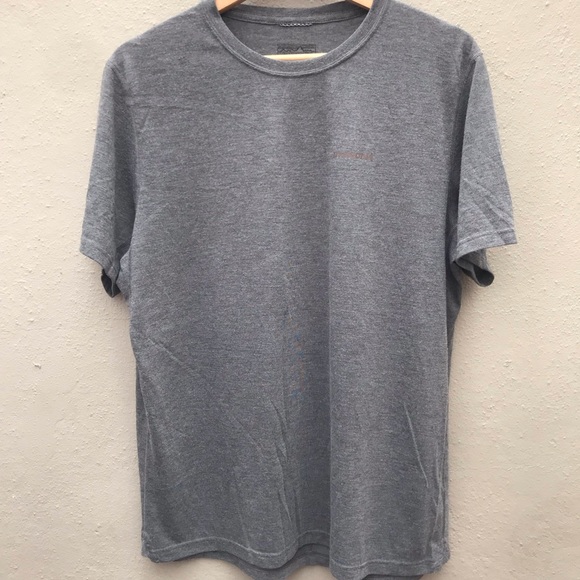 Patagonia Other - PATAGONIA large silver short sleeve